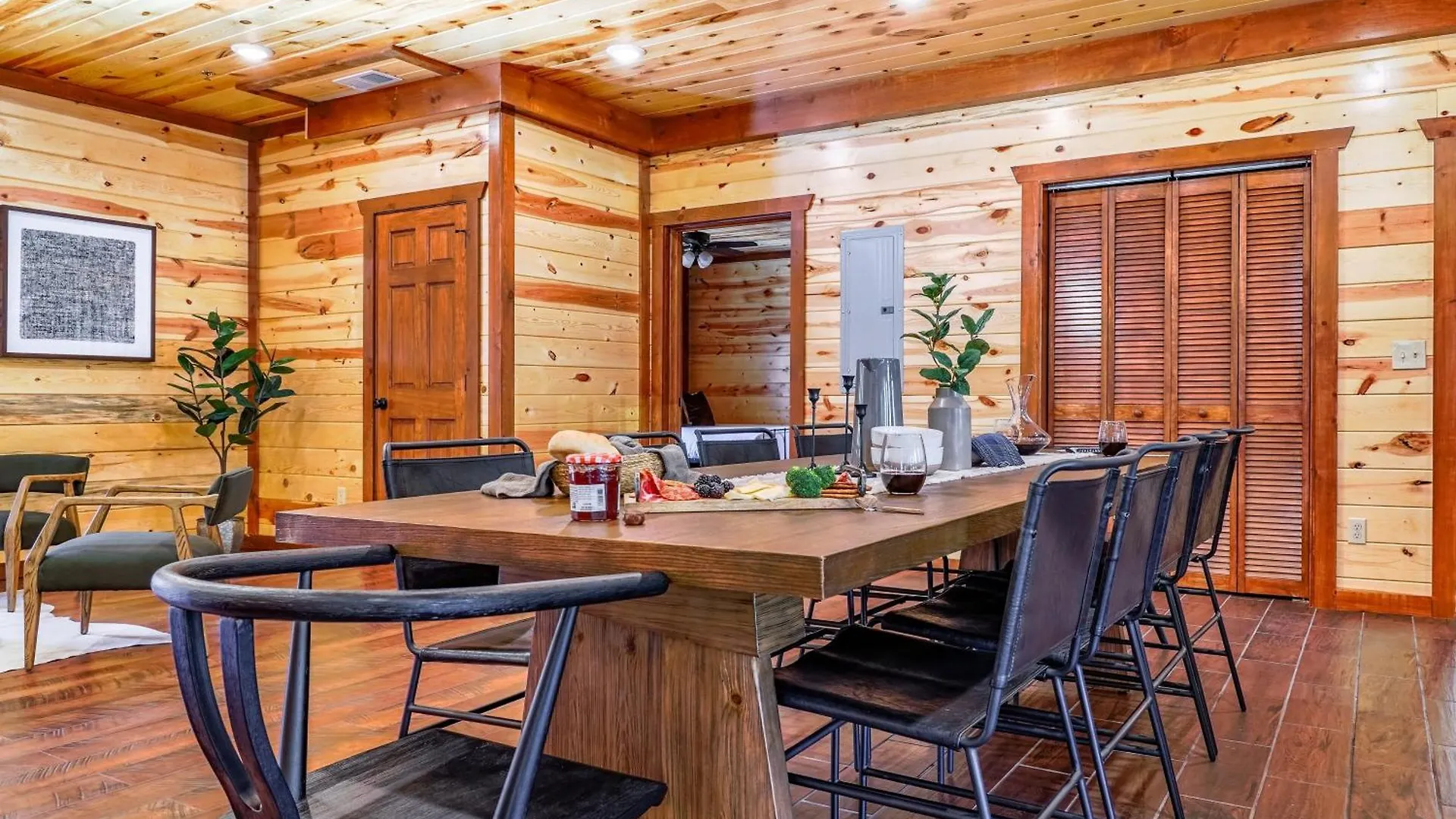 Daybreak By Avantstay Sleeps 18 Cabin Poolspa Holiday home *