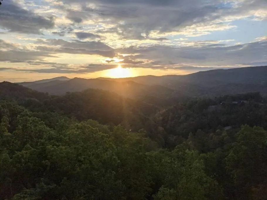 Holiday home Breathtaking View Mountain Lux Games Pool Theater *