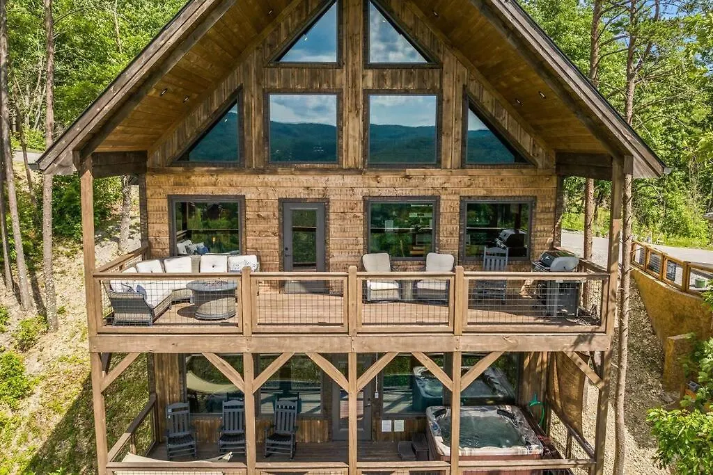 Breathtaking View Mountain Lux Games Pool Theater Holiday home *