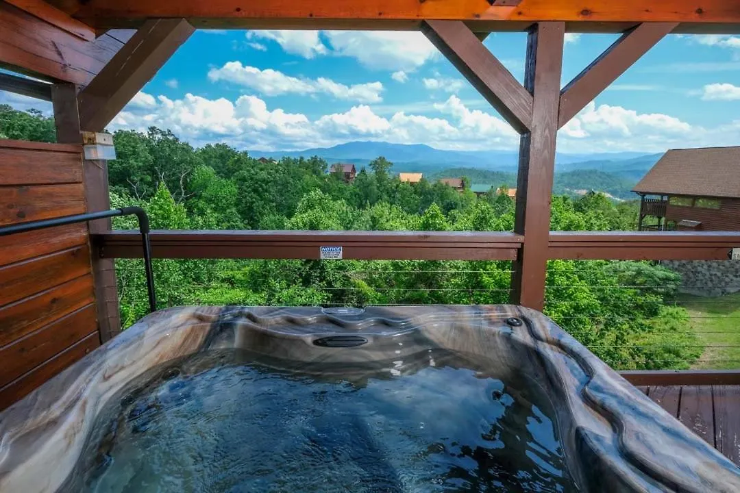 Breathtaking Views! Just 5 Min To Pkwy * Pigeon Forge