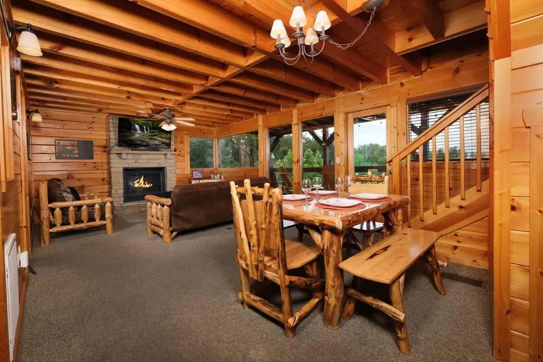 Breathtaking Views! Just 5 Min To Pkwy Holiday home *