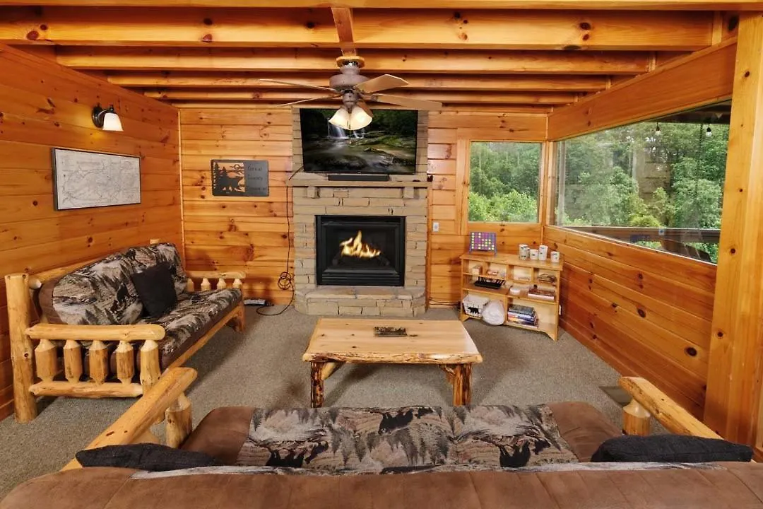 Holiday home Breathtaking Views! Just 5 Min To Pkwy