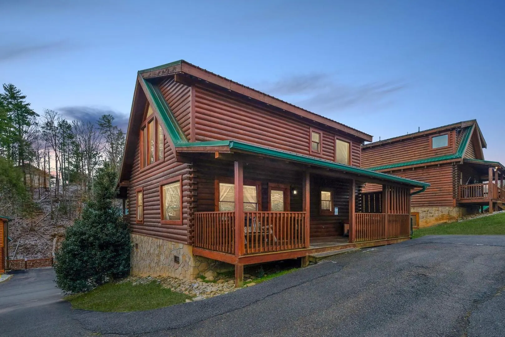 Holiday home Cozy 2br Just 5 Min To Pkwy Hot Tub Free Attraction Tickets *