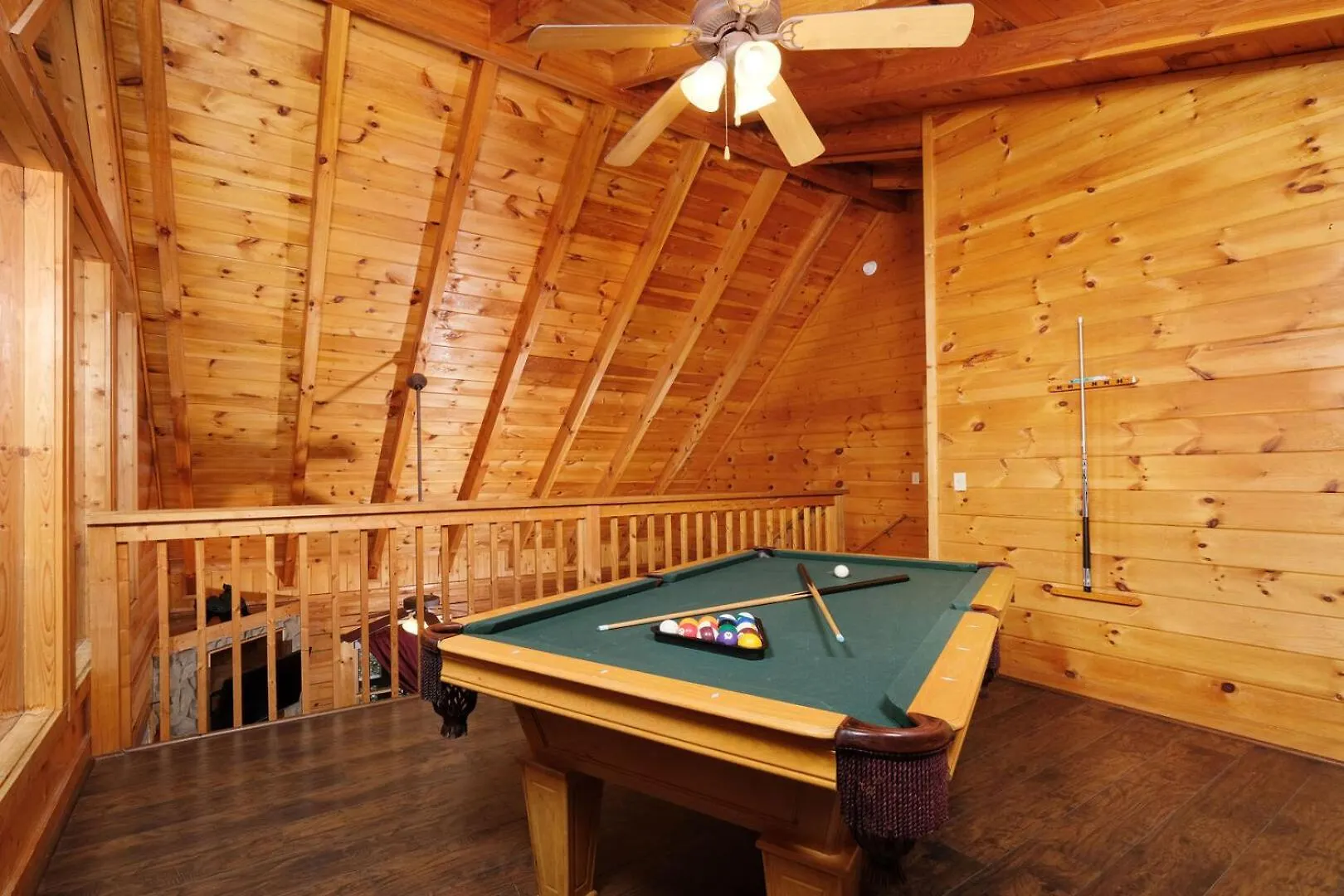 Holiday home Cozy 2br Just 5 Min To Pkwy Hot Tub Free Attraction Tickets Pigeon Forge