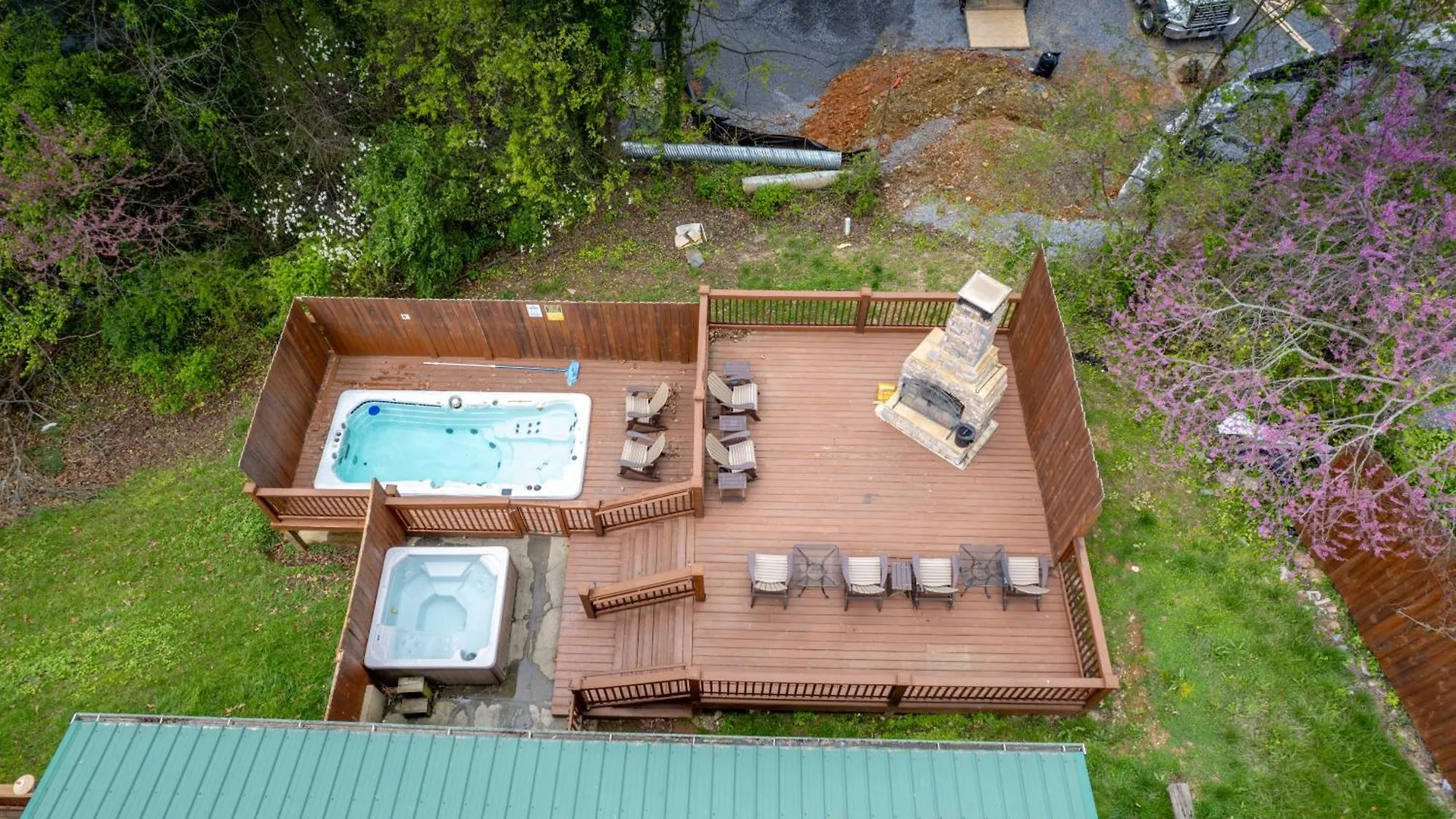 Holiday home 6br W Outdoor Pool Just 3 Min To Pigeon Forge! Free Attraction Tickets Gameroom Hot Tub Pigeon Forge