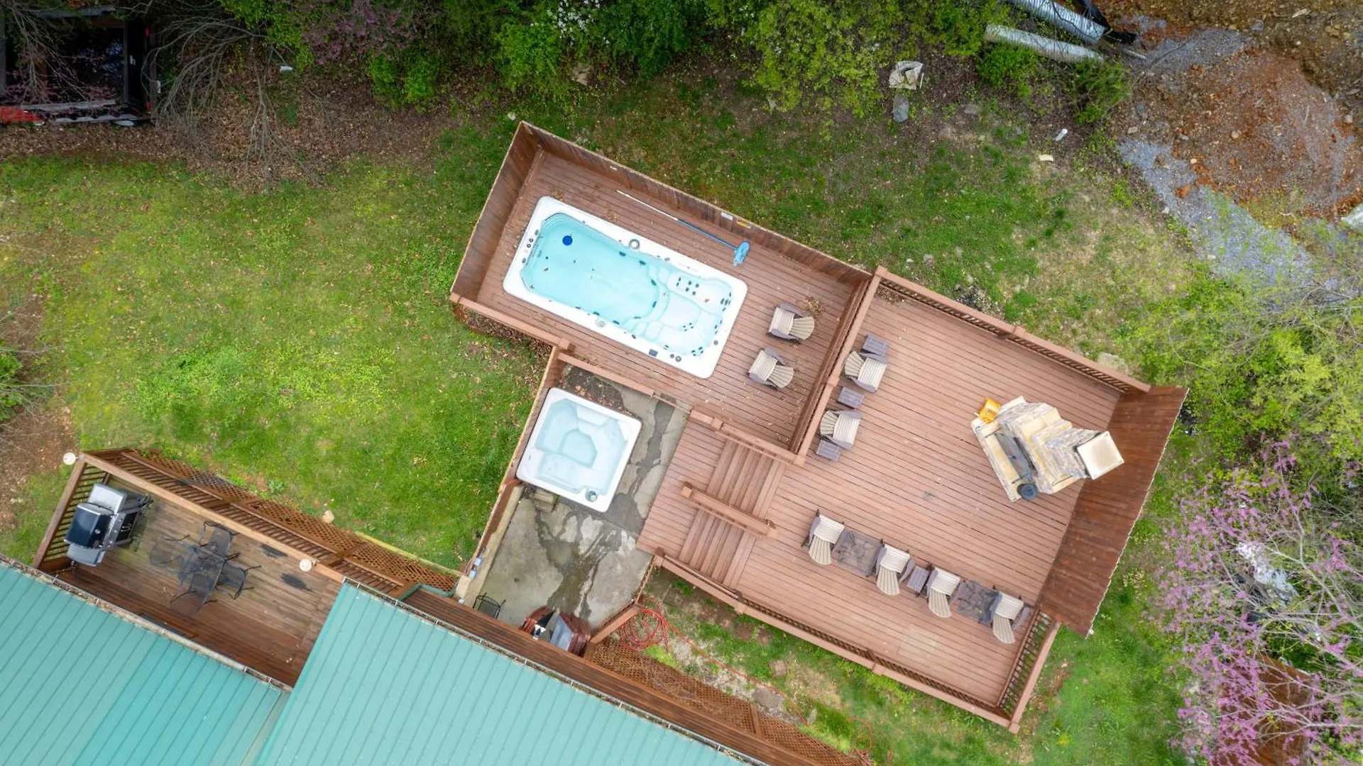 6br W Outdoor Pool Just 3 Min To Pigeon Forge! Free Attraction Tickets Gameroom Hot Tub Pigeon Forge
