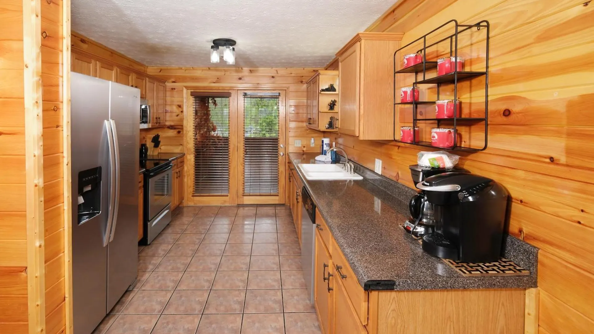 6br W Outdoor Pool Just 3 Min To Pigeon Forge! Free Attraction Tickets Gameroom Hot Tub Holiday home *
