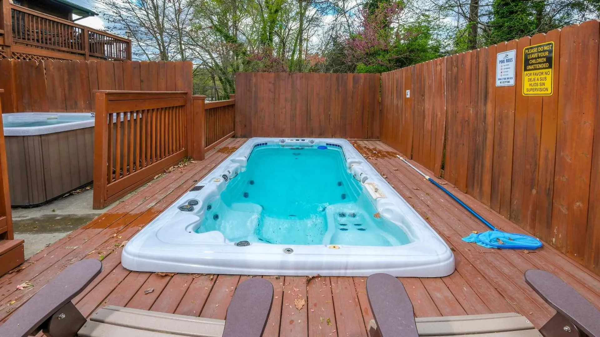 6br W Outdoor Pool Just 3 Min To Pigeon Forge! Free Attraction Tickets Gameroom Hot Tub *