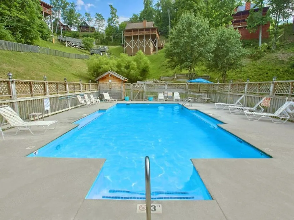 Charming 2br Mountain Views! Hot Tub * Pigeon Forge