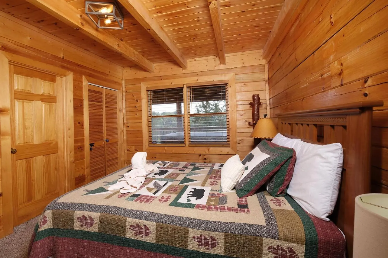 Charming 2br Mountain Views! Hot Tub