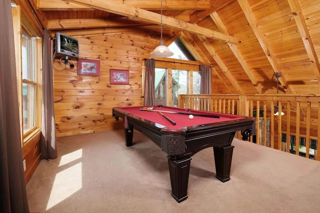 Stunning 2br 5 Min To Pkwy Hot Tub Free Attraction Tickets *