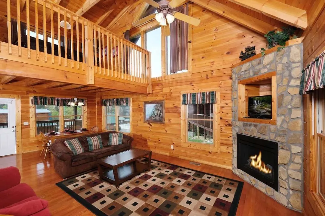 Stunning 2br 5 Min To Pkwy Hot Tub Free Attraction Tickets * Pigeon Forge