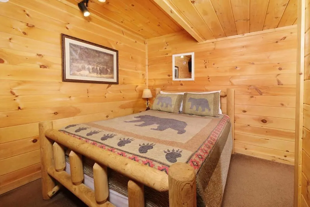 Holiday home Cozy 2br Hot Tub Pool Table *