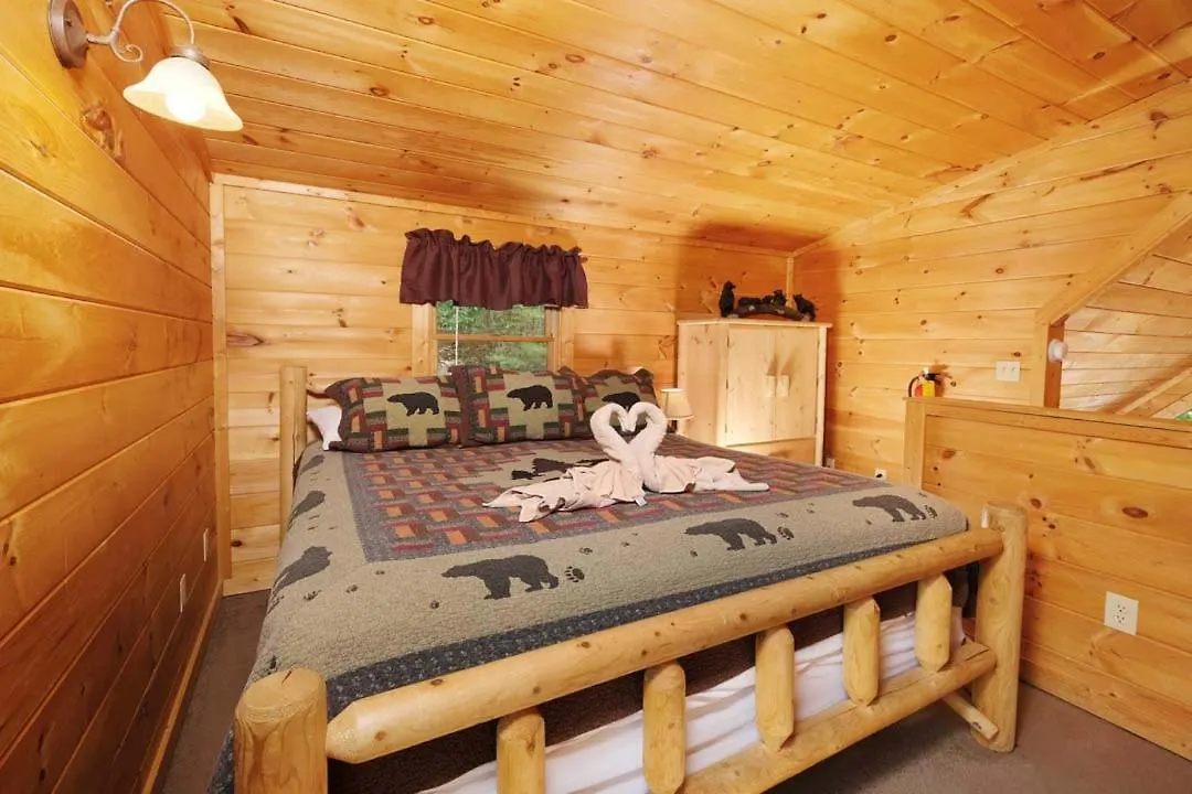 Cozy 2br Hot Tub Pool Table