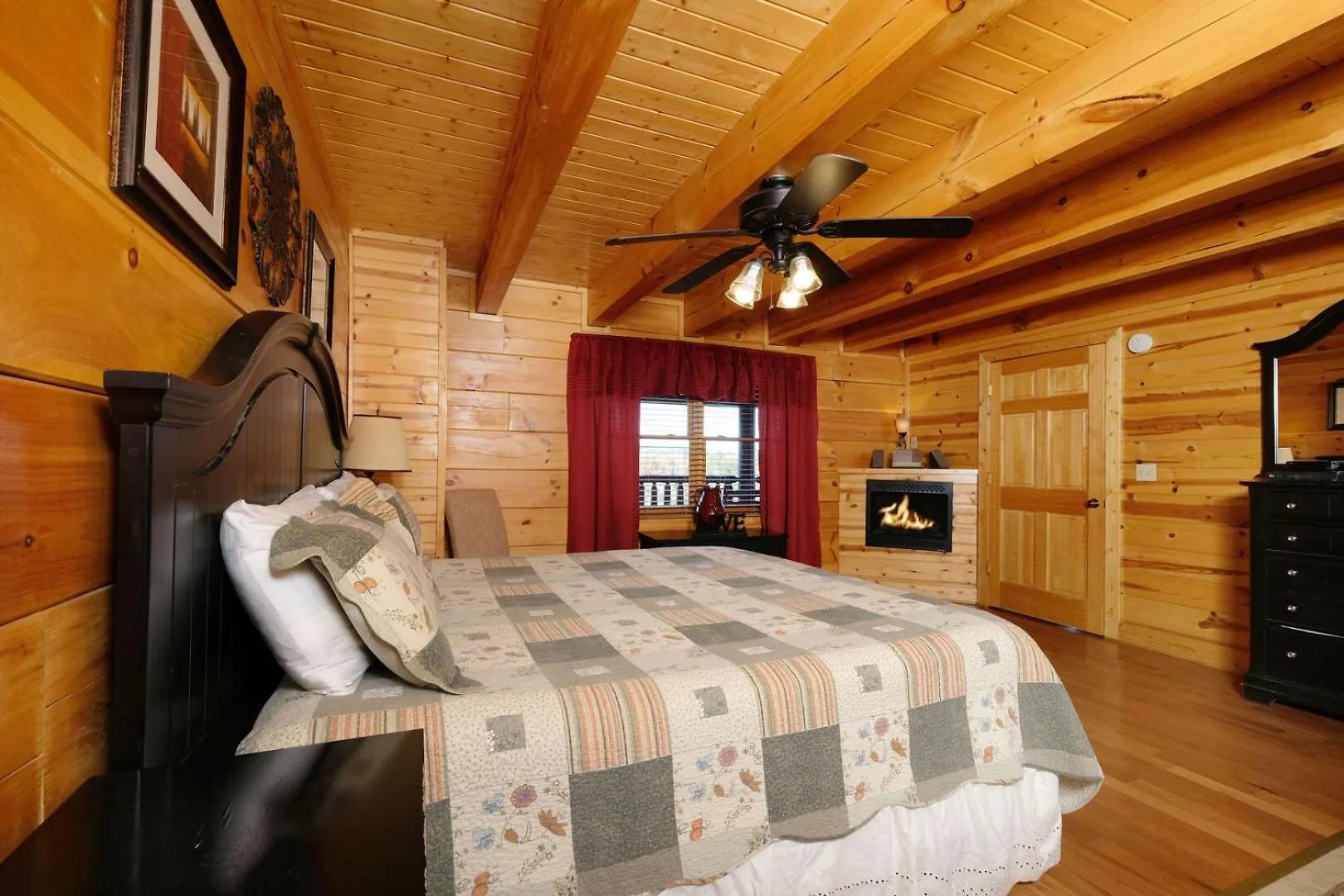 Holiday home Romantic 1br Unbelievable Views! Hot Tub *