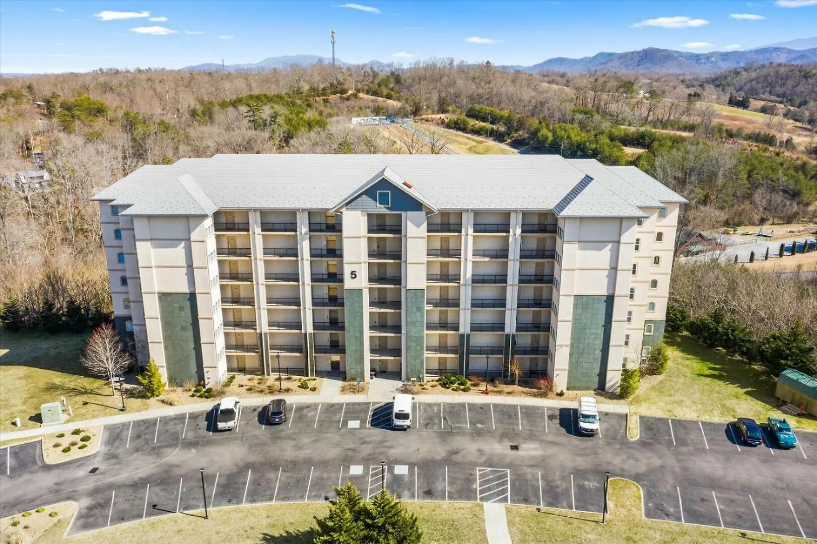 Spacious 3br Just 2 Min To Pkwy Holiday home Pigeon Forge