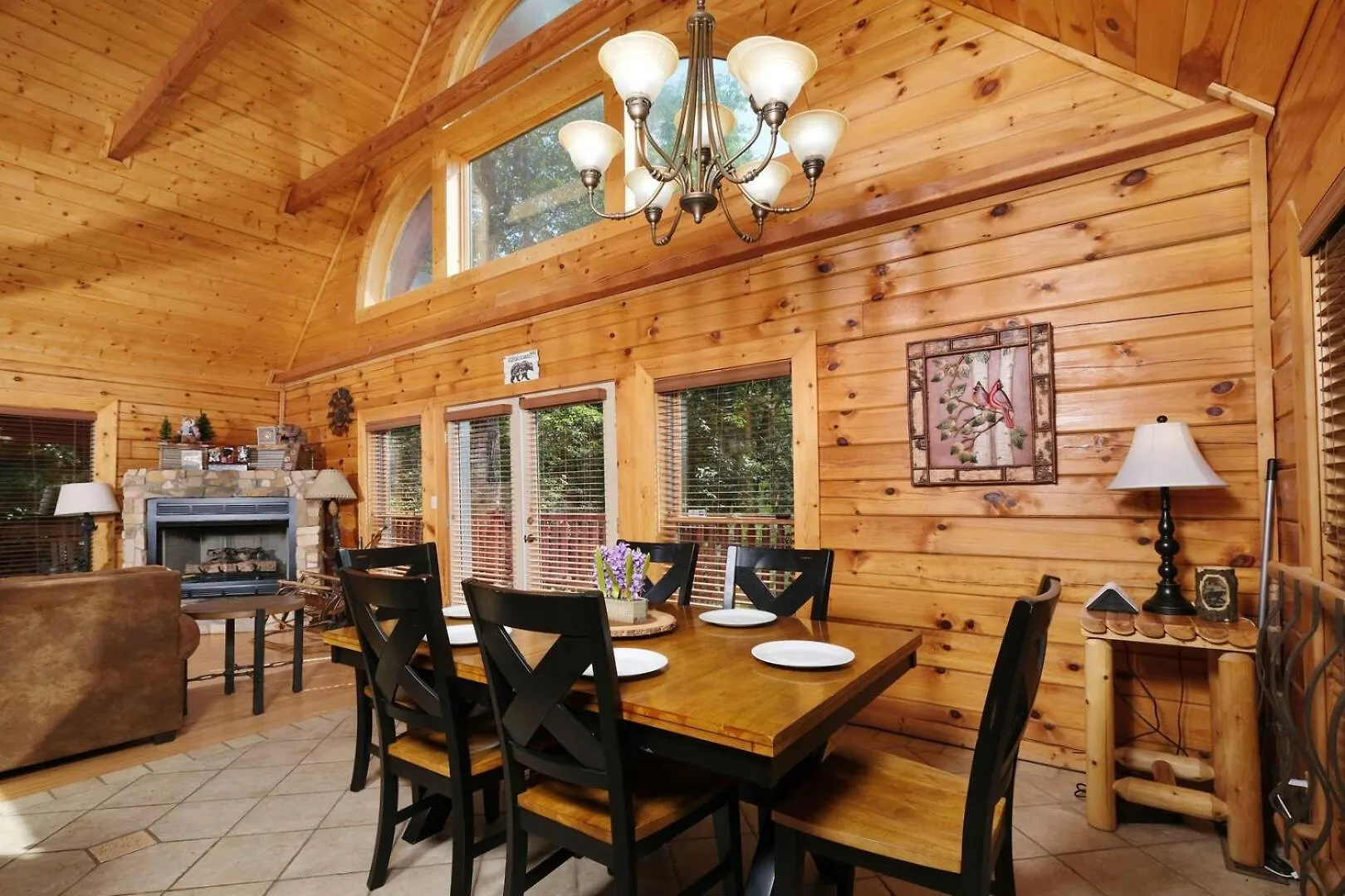 Pet Friendly 3br Theater Hot Tub Pool Table Holiday home Pigeon Forge
