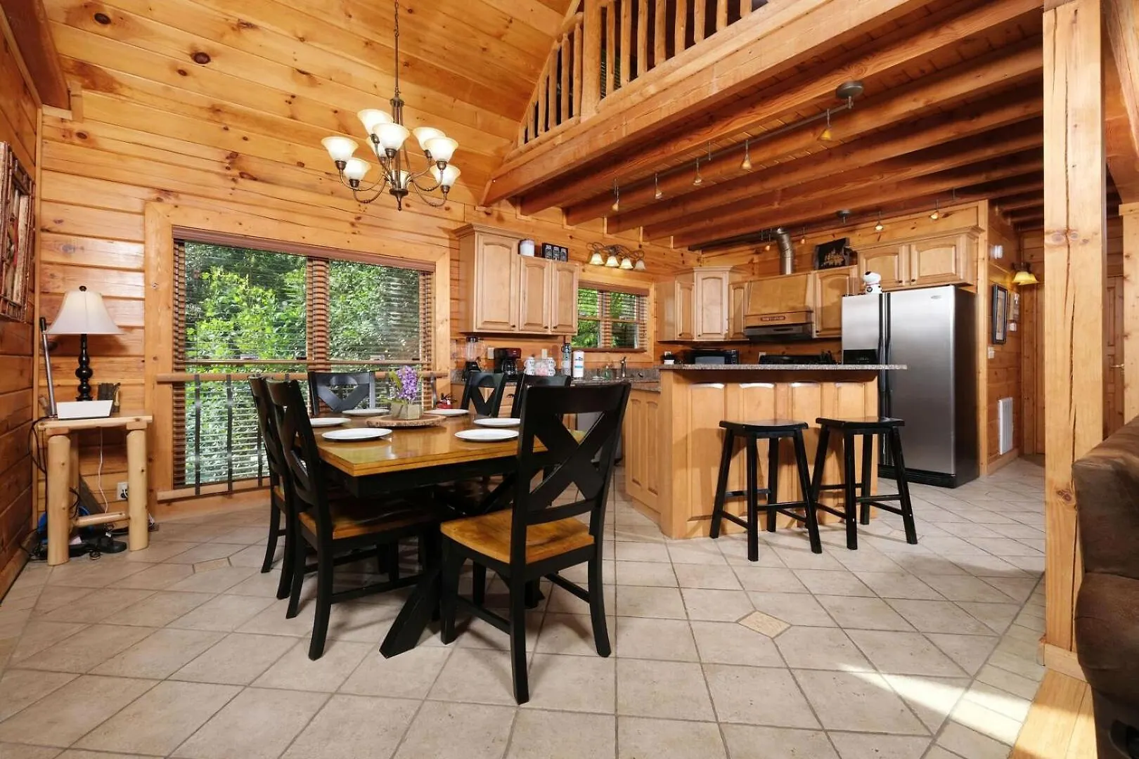 Pet Friendly 3br Theater Hot Tub Pool Table Holiday home Pigeon Forge