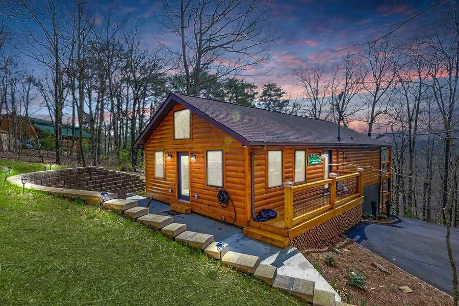 Cozy And Relaxing 2br Hot Tub Pool Table Free Attraction Tickets Pigeon Forge