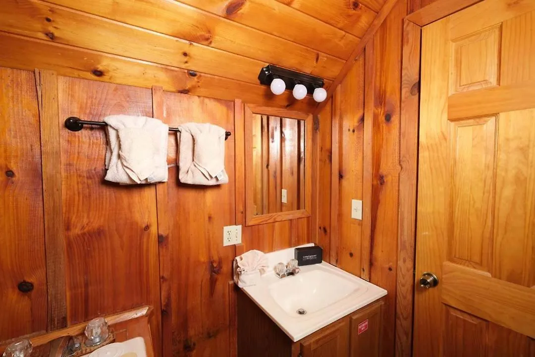 Casa de Férias Romantic 1br Hot Tub Free Attraction Tickets *