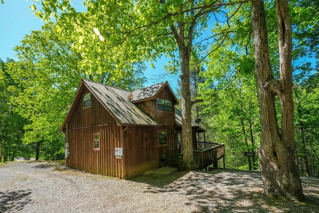 Romantic 1br Hot Tub Free Attraction Tickets Pigeon Forge