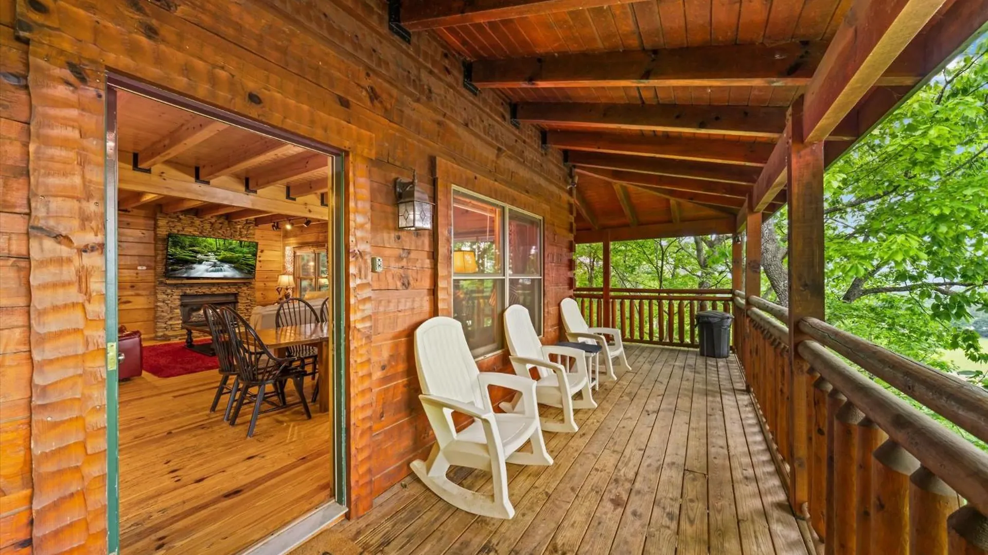 Spacious 5br Sleeps 10 Gameroom Hot Tub Free Attraction Tickets Holiday home *