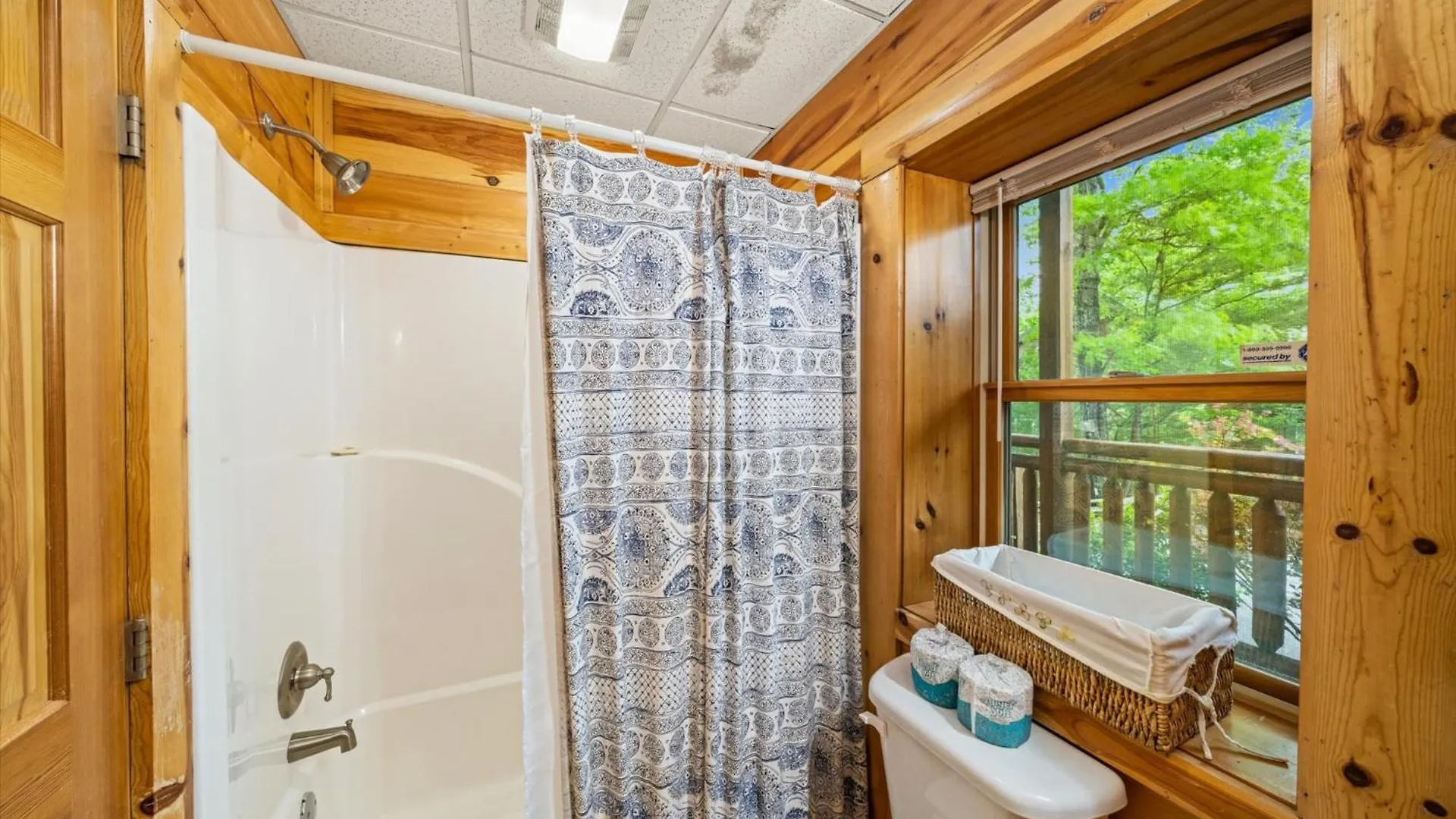 Holiday home Spacious 5br Sleeps 10 Gameroom Hot Tub Free Attraction Tickets *