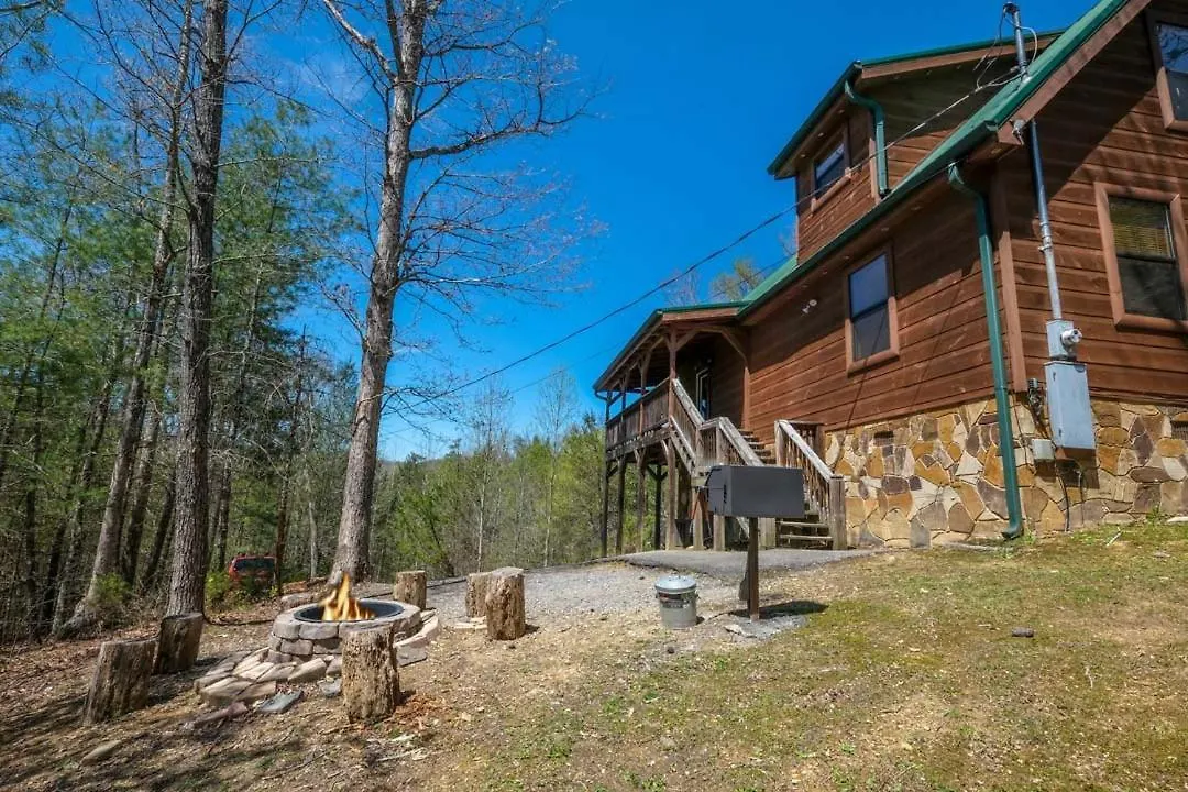 At Trail'S End Holiday home