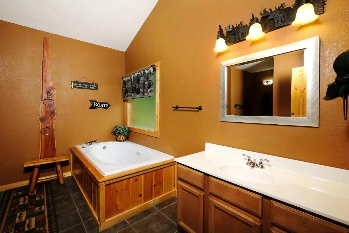 Holiday home Cozy 2br Just 5 Min To Dollywood Hot Tub Free Attraction Tickets *