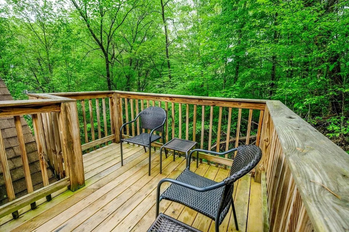 Cozy 2br Just 5 Min To Dollywood Hot Tub Free Attraction Tickets Holiday home