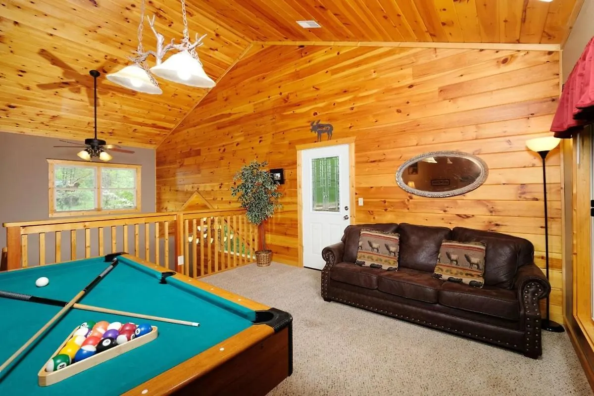 Cozy 2br Just 5 Min To Dollywood Hot Tub Free Attraction Tickets Pigeon Forge