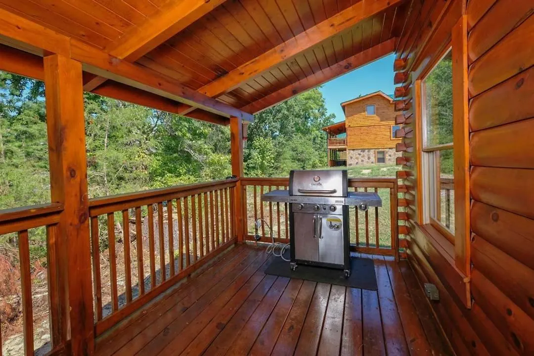 Among The Oaks Holiday home