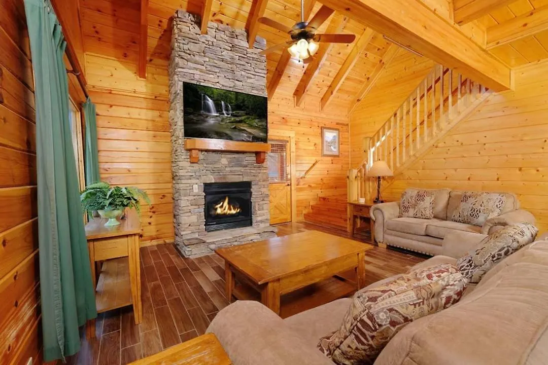 Holiday home Among The Oaks Pigeon Forge