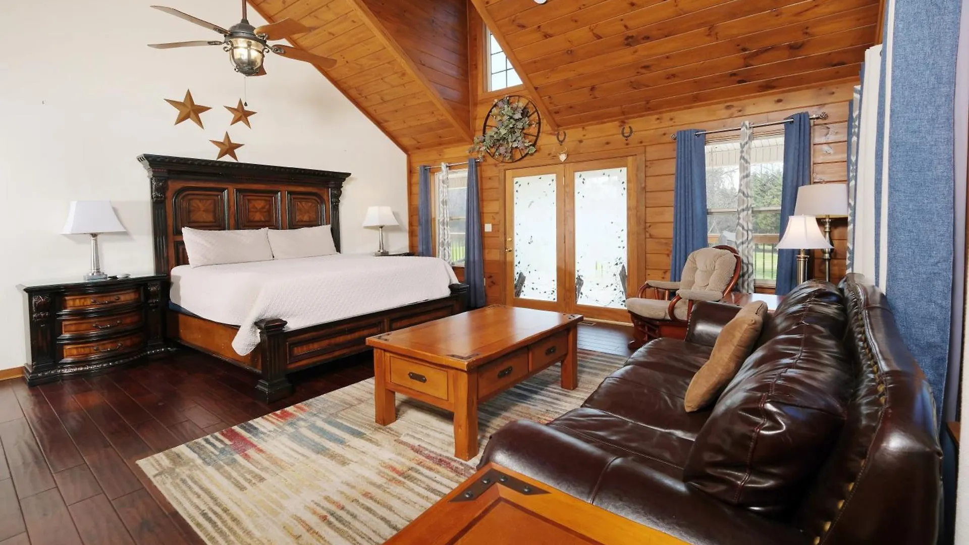 7br Sleeps 34 Outdoor Pool Fire Pit Secluded Free Attraction Tickets *
