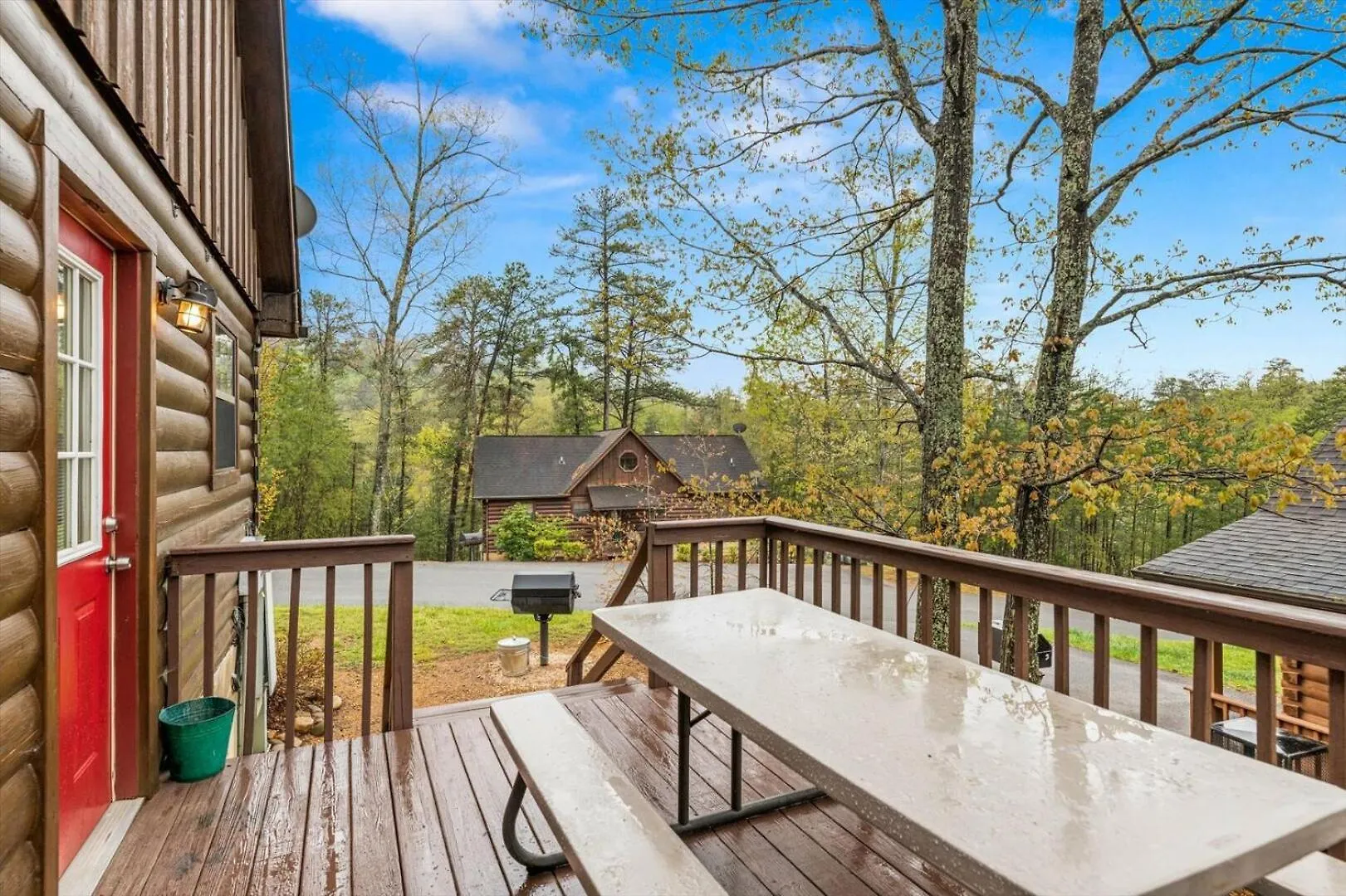 Modern 3br Just 5 Min To Dollywood Hot Tub Holiday home