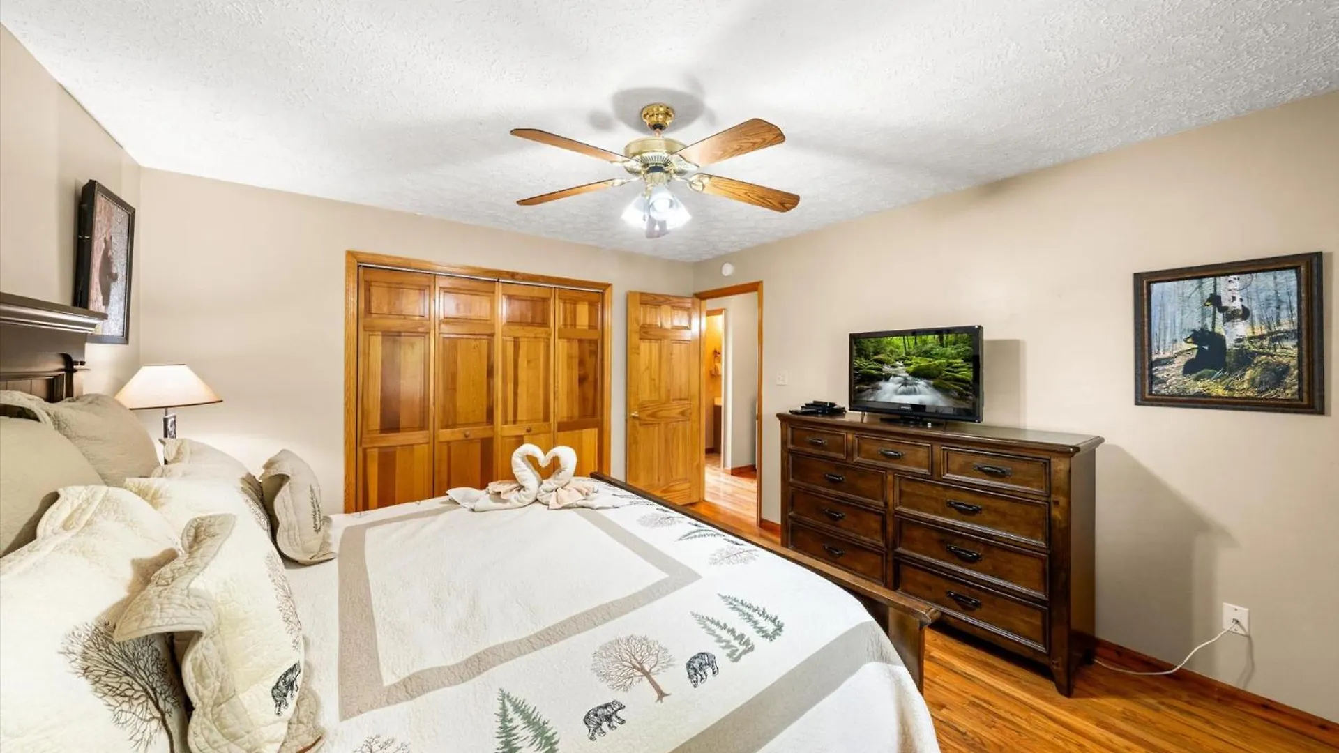 Views! Views! Views! Hot Tub Gameroom 3br Free Attraction Tickets Ferienhaus Pigeon Forge