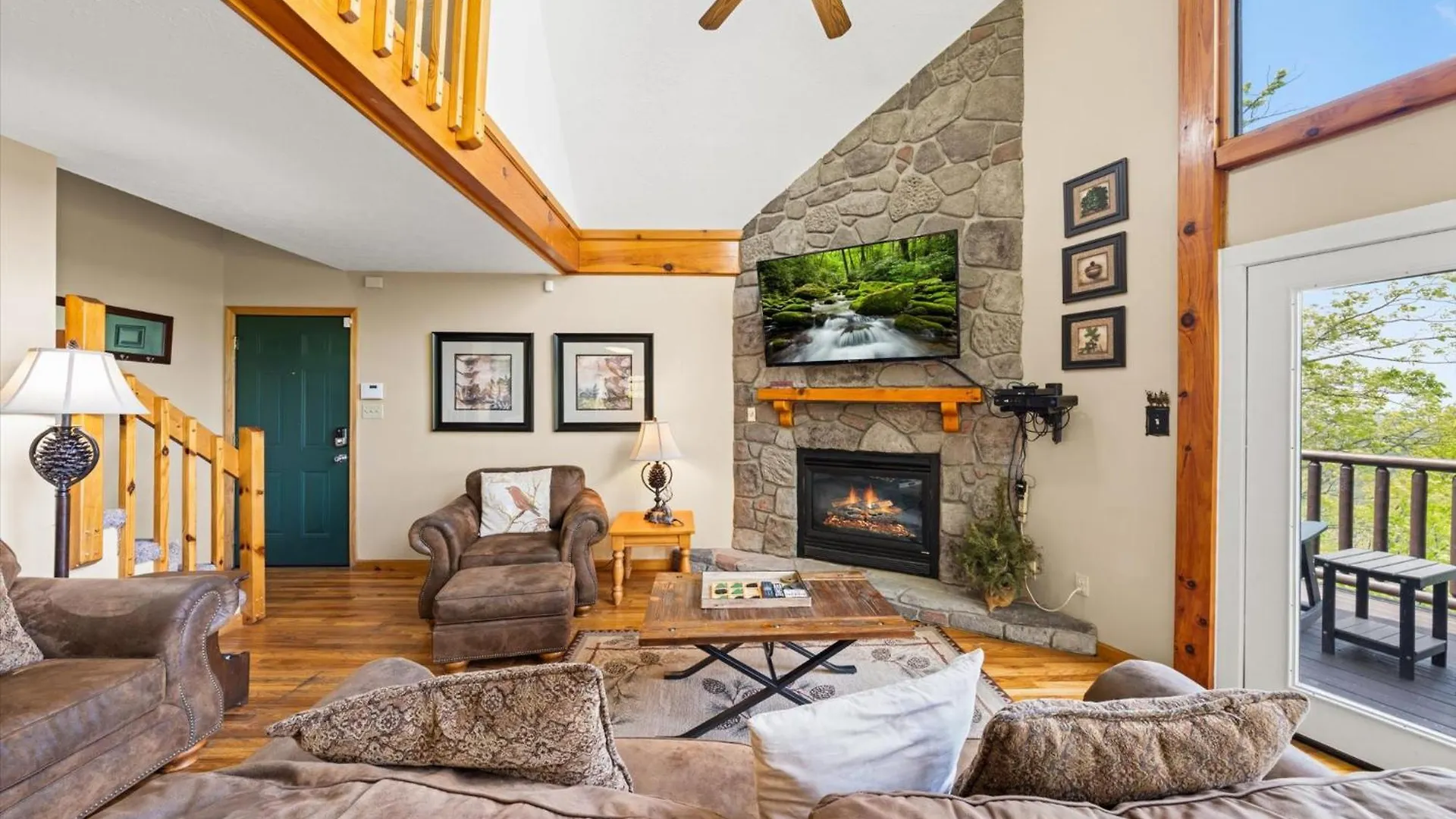 Ferienhaus Views! Views! Views! Hot Tub Gameroom 3br Free Attraction Tickets Pigeon Forge