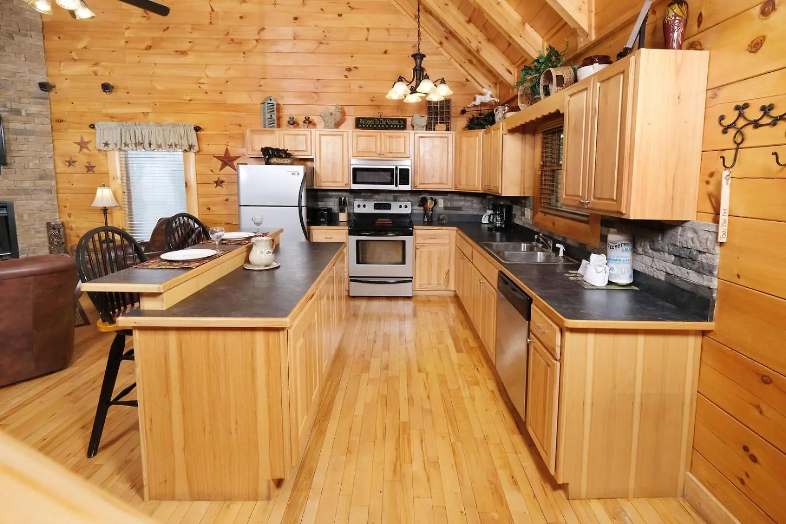 Romantic And Spacious 1br Gameroom Hot Tub Free Attraction Tickets Casa vacanze *