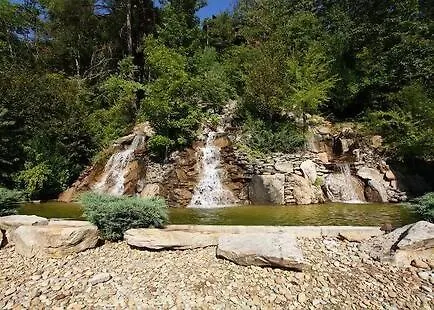 Holiday home Modern 2br Hot Tub Pool Table Free Attraction Tickets Pigeon Forge
