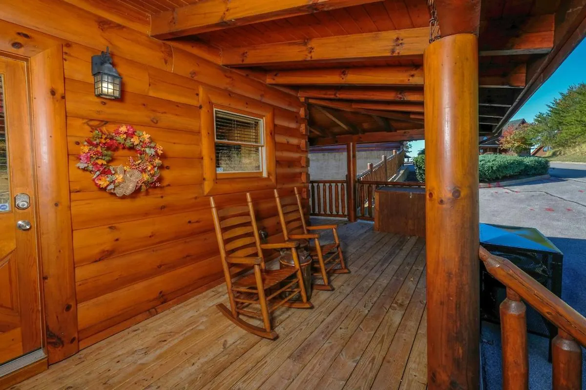 Modern 2br Hot Tub Pool Table Free Attraction Tickets *
