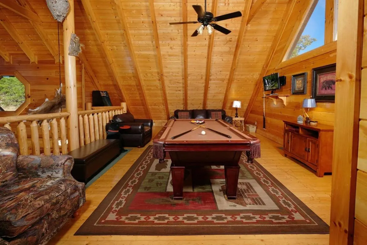 Holiday home Modern 2br Hot Tub Pool Table Free Attraction Tickets Pigeon Forge