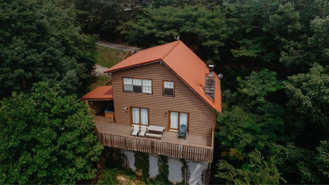 A Mountain Hideaway *