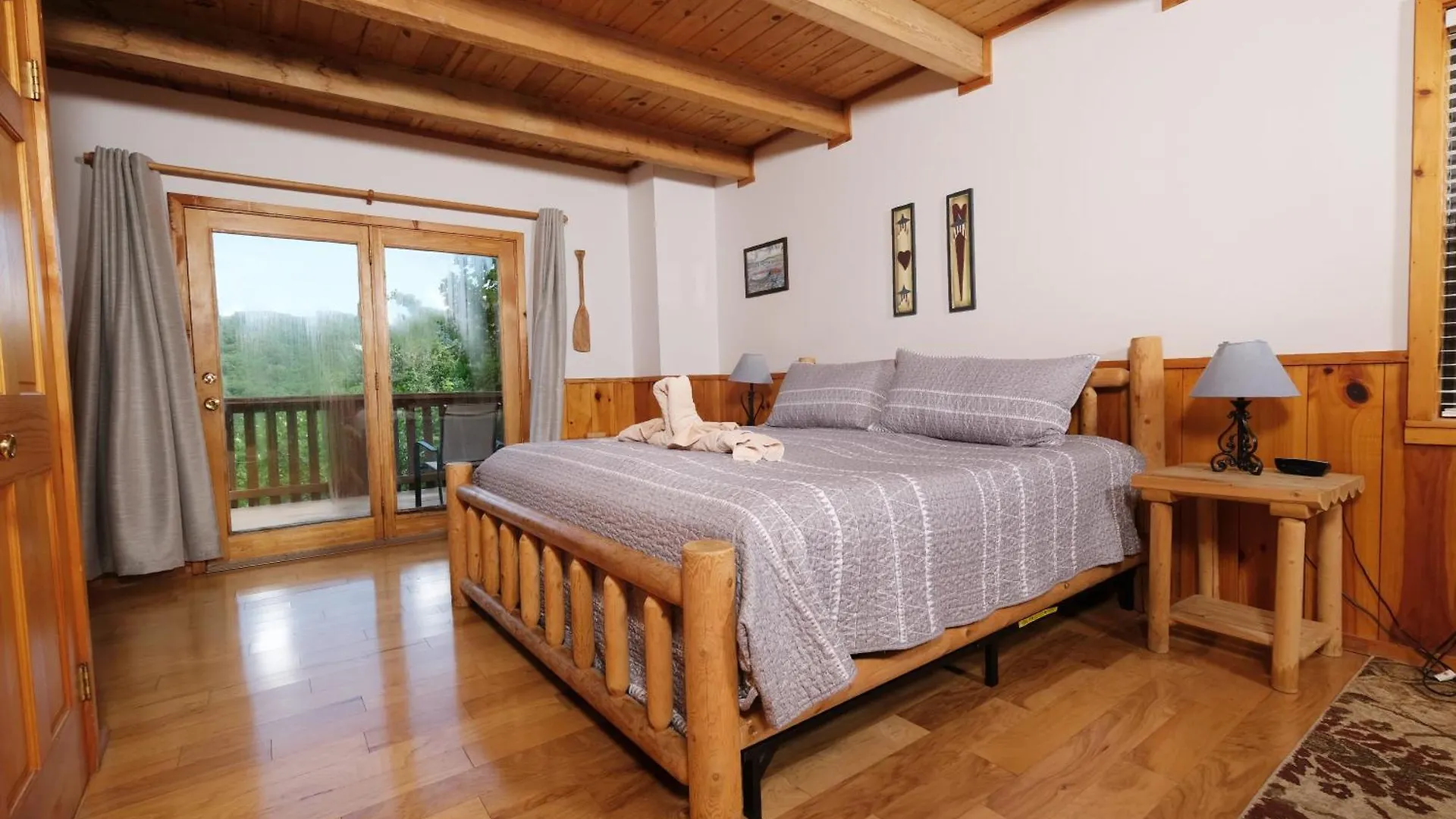 A Mountain Hideaway Holiday home *