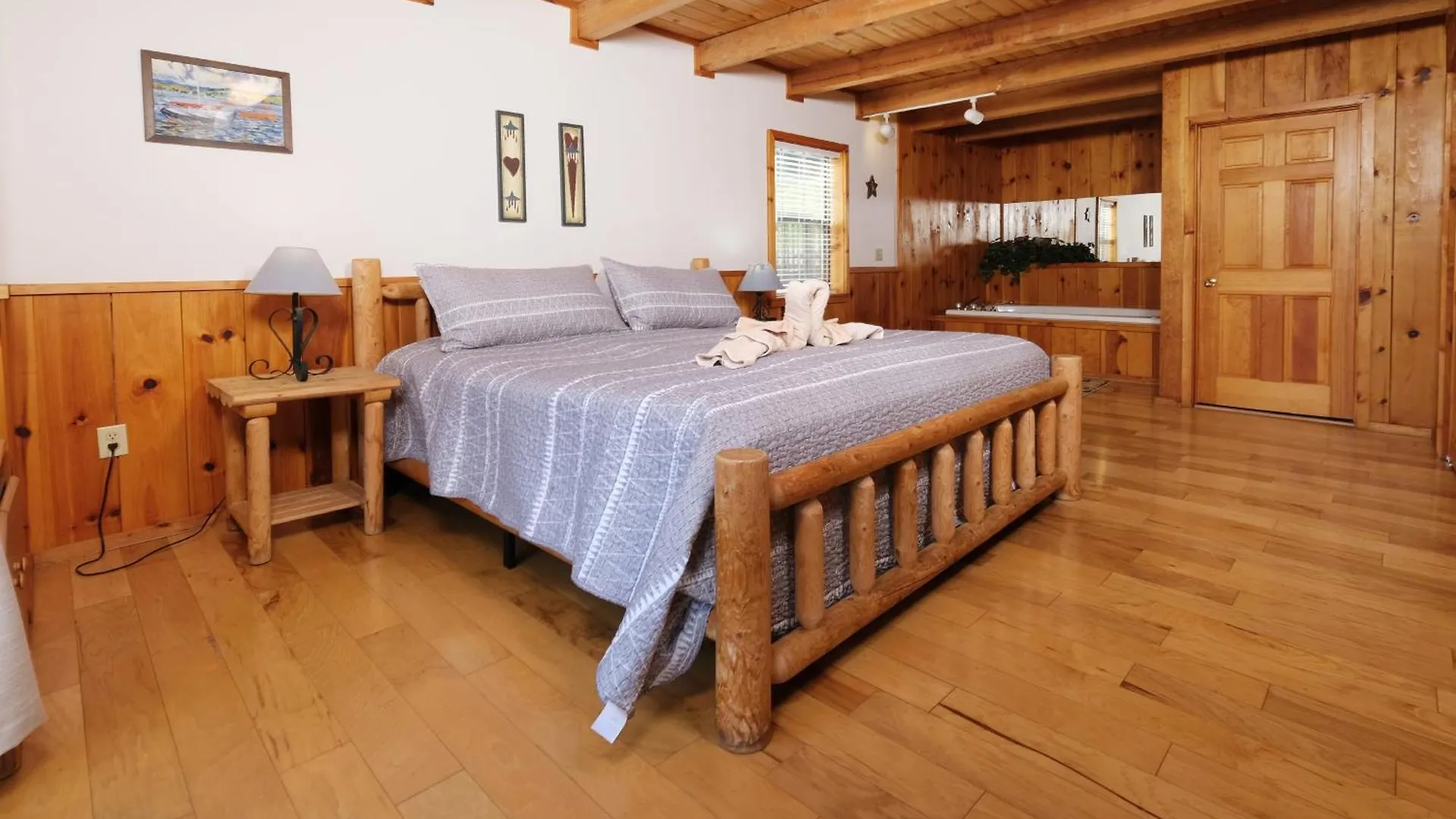 Holiday home A Mountain Hideaway