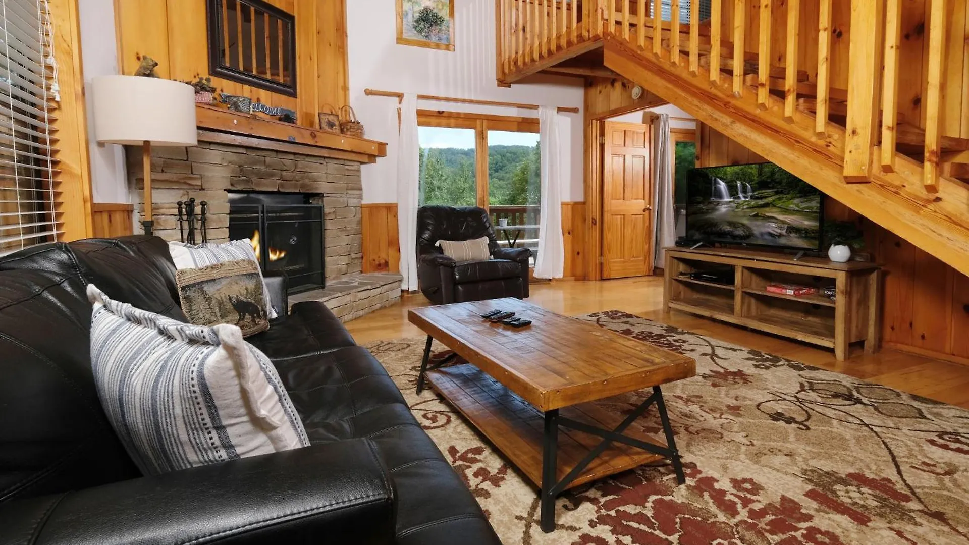 A Mountain Hideaway Pigeon Forge