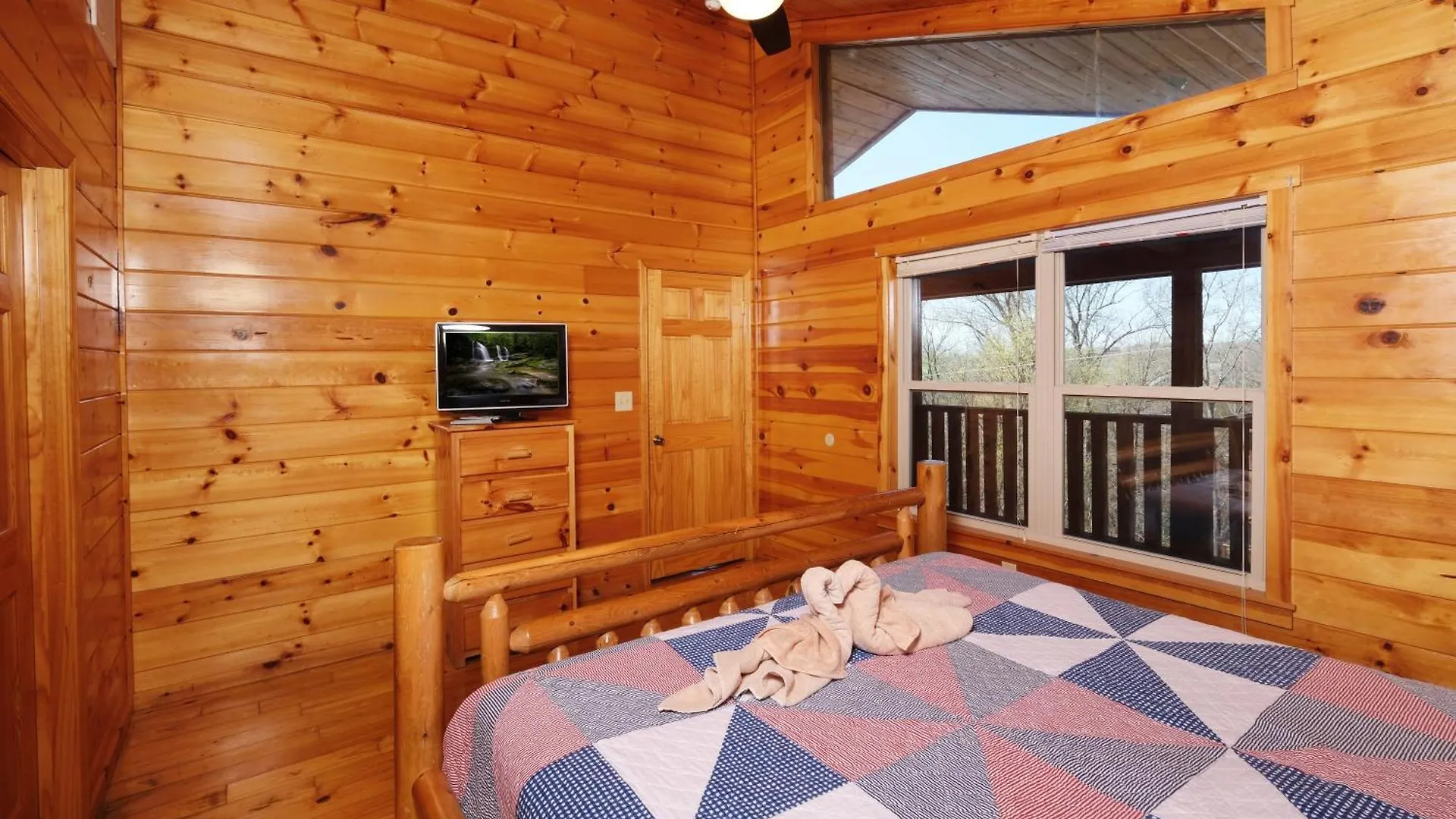 Holiday home Spacious 6br Views Gameroom Theater Hot Tub Free Attraction Tickets *