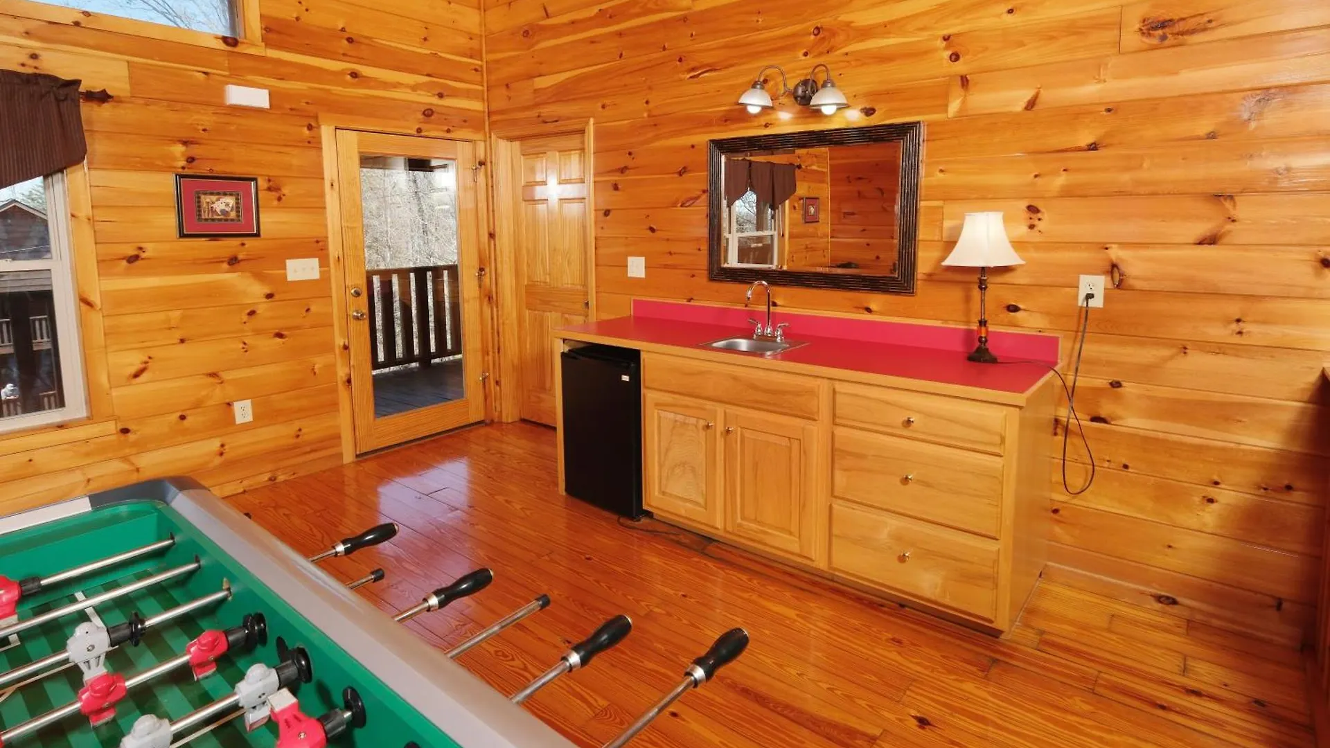 Spacious 6br Views Gameroom Theater Hot Tub Free Attraction Tickets *