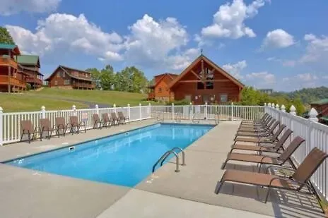 Cozy 2br Theater Gameroom Hot Tub Free Attraction Tickets Pigeon Forge