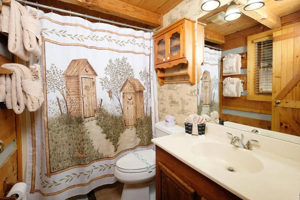 Romantic 1br Free Attraction Tickets! Free Attraction Tickets Holiday home Pigeon Forge