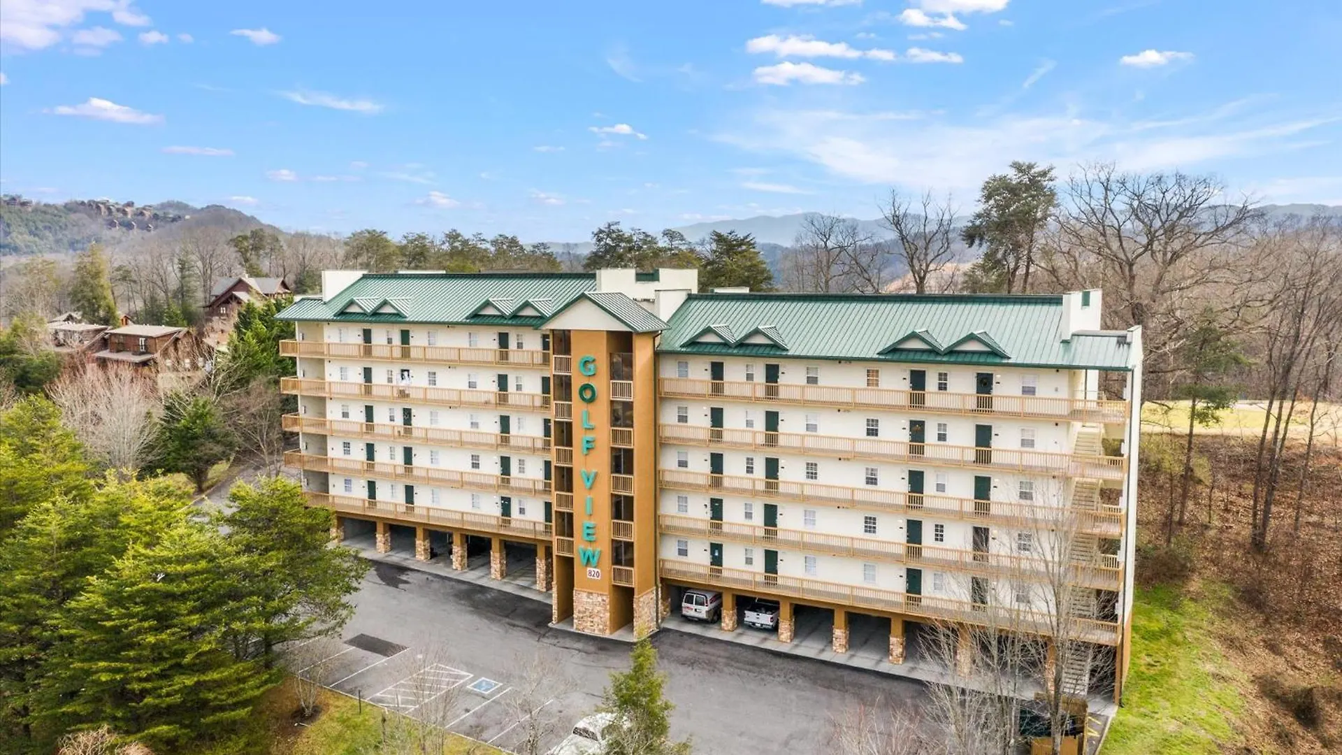 Luxurious 1br 5 Min To Pkwy Pigeon Forge
